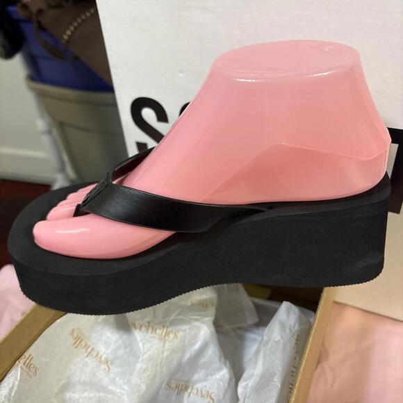 SOLD - Picture 3 of 14